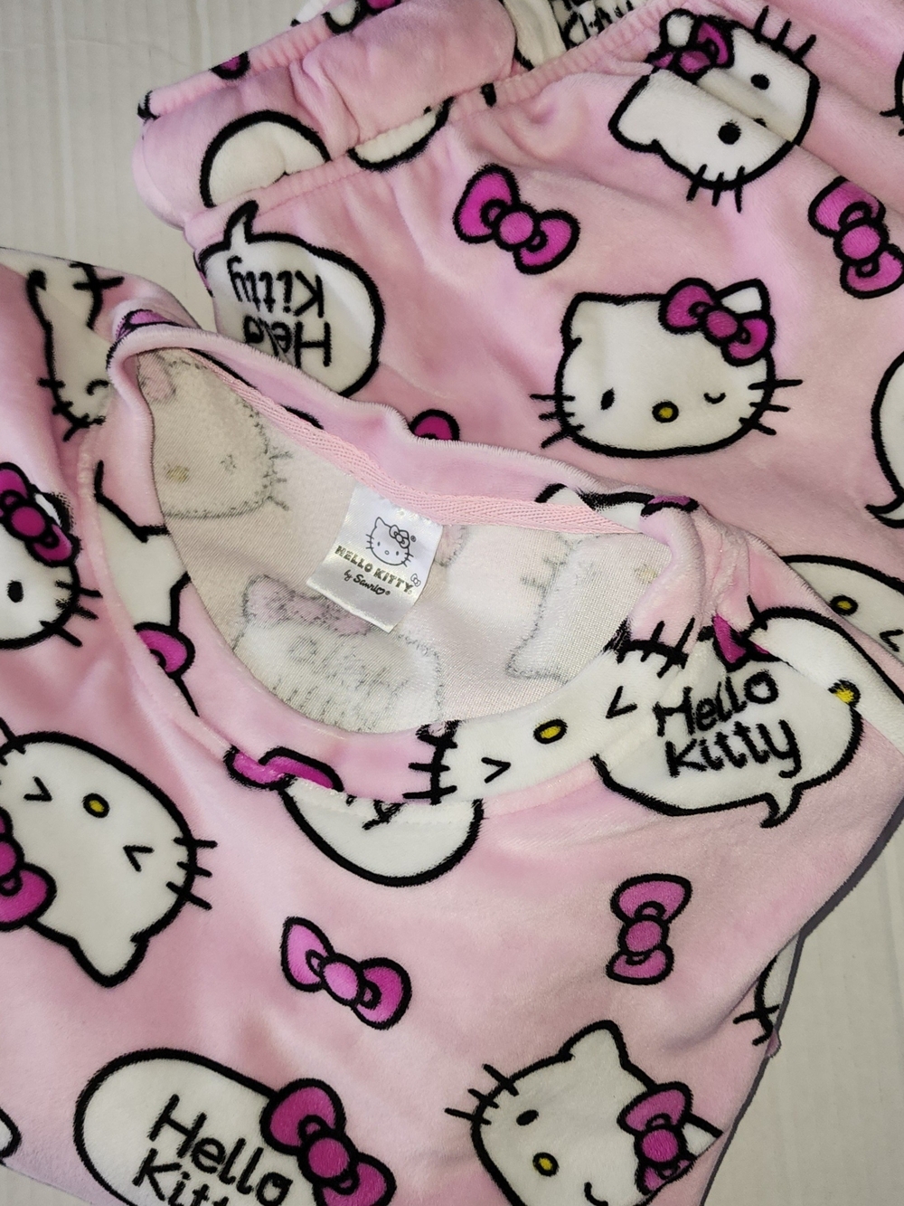 Hello Kitty Cozy Pink,Coquette, Kawaii, Soft Girl Lounge Set Size Small